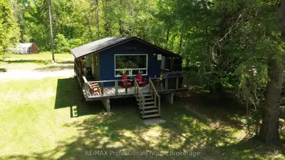 38 Robert Road W, Huntsville, On P1h 2j4