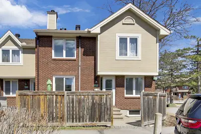 Condo Townhouse in Orleans - Cumberland and Area