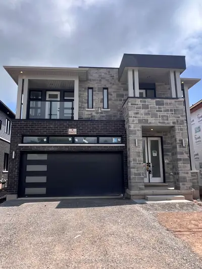 Detached in Niagara Falls