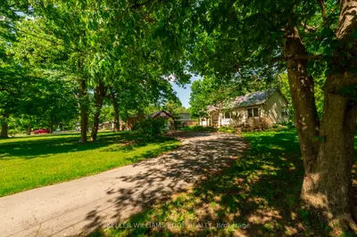 Detached in Fort Erie
