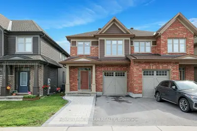 Semi-Detached in Stittsville - Munster - Richmond