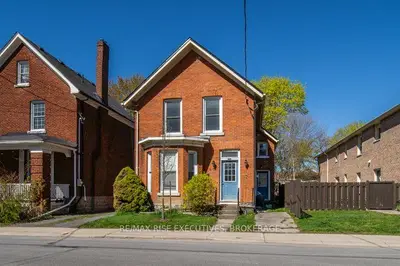 Detached in Kingston