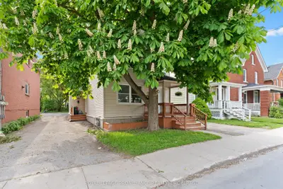 468-470 Victoria Street, Kingston, On K7l 3z7