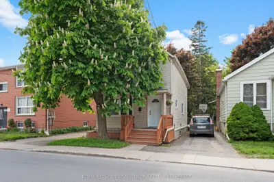 468-470 Victoria Street, Kingston, On K7l 3z7
