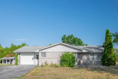Detached in Kawartha Lakes