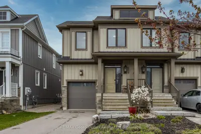 Semi-Detached in Blue Mountains