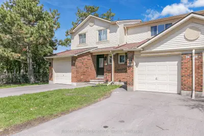 Condo Townhouse in Orleans - Cumberland and Area