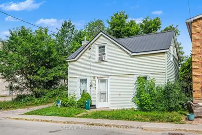 107 E Oxford Street E, North Grenville, On K0g 1j0