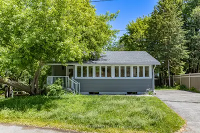 Detached in Britannia - Lincoln Heights and Area