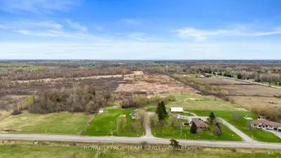 Detached in Blossom Park - Airport and Area