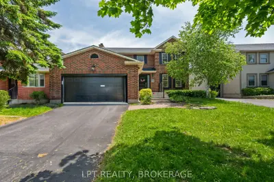 Detached in Kingston