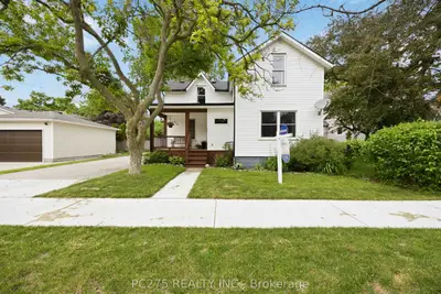 112 Essex Street, Sarnia, On N7t 4r7