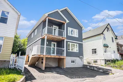 Duplex in Vanier and Kingsview Park