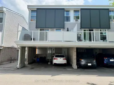 Condo Townhouse in Hunt Club - Windsor Park Village and Area