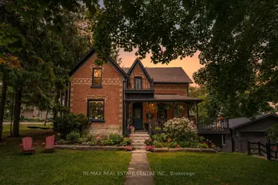Detached in East Luther Grand Valley