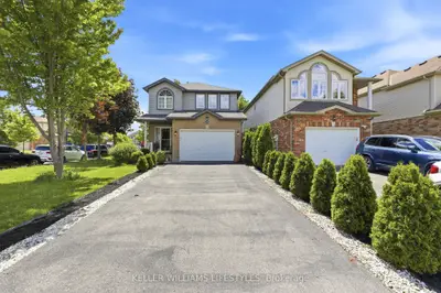 1127 Foxhunt Road, London North, On N6g 0c3