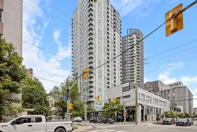 Condo Apartment in Ottawa Centre
