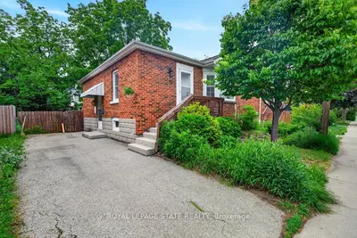 Detached in Hamilton