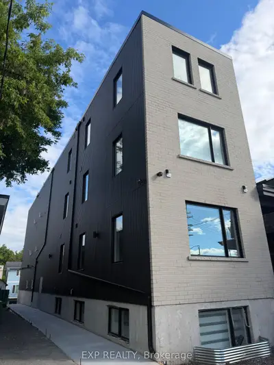Multiplex in Vanier and Kingsview Park