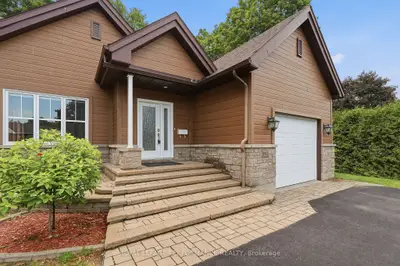 Detached in Hawkesbury