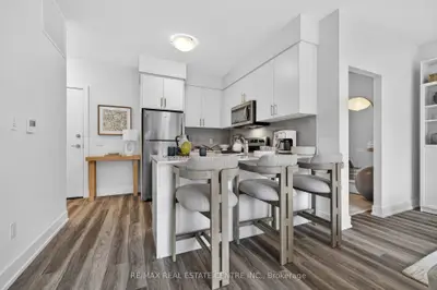 1100 Lackner Place 205, Kitchener, On N2a 3r2