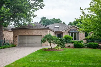 Detached Condo in London North