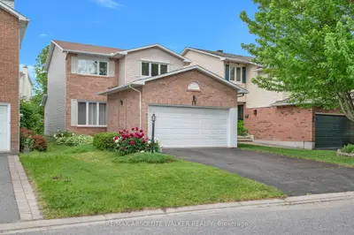 Detached in Kanata