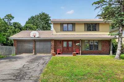 Detached in Alta Vista and Area