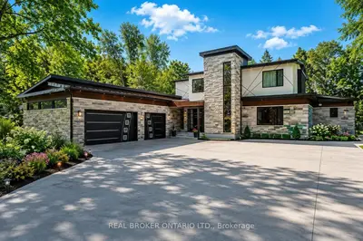 6 Campbell Farm Road, Brant, On N3t 5l6