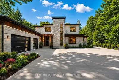 6 Campbell Farm Road, Brant, On N3t 5l6