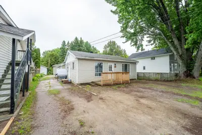 Duplex in West Nipissing