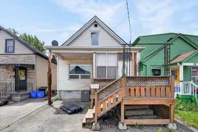 Detached in Hamilton