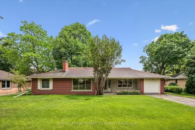 Detached in Guelph