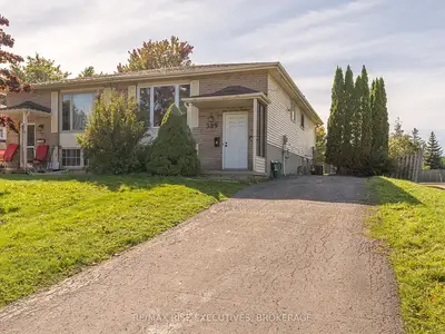 Detached in Kingston