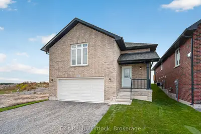 727 Latimer Way, Peterborough, On K9k 0h4