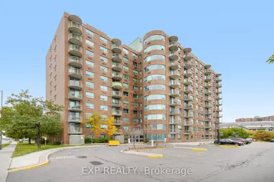 Condo Apartment in Hunt Club - South Keys and Area