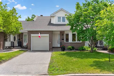 Condo Townhouse in Stittsville - Munster - Richmond