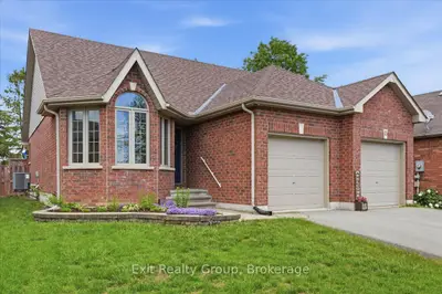 Detached in Belleville
