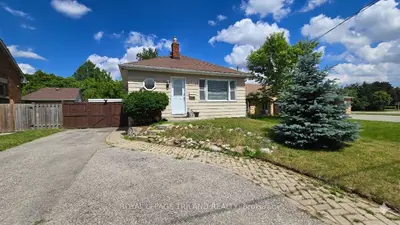 Detached in London East