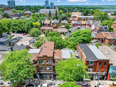 235 James Street N, Hamilton, On L8r 2r2