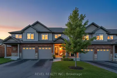 Condo Townhouse in Guelph