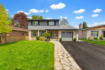 Detached in Brantford