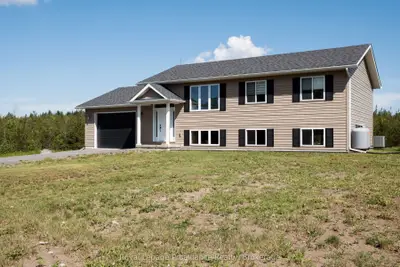 Detached in Tyendinaga