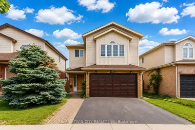 Detached in Kitchener