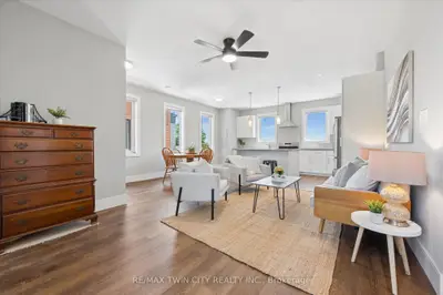 Condo Townhouse in Kitchener