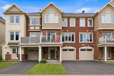 Att/Row/Townhouse in Barrhaven