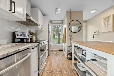 Detached in Cambridge