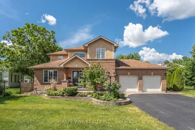 Detached in Stittsville - Munster - Richmond