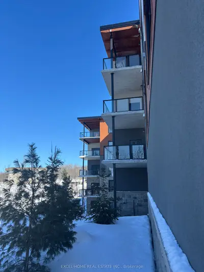 Condo Apartment in Parry Sound
