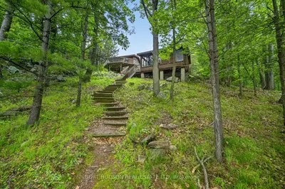 8 Birch Island, Rideau Lakes, On K0g 1e0